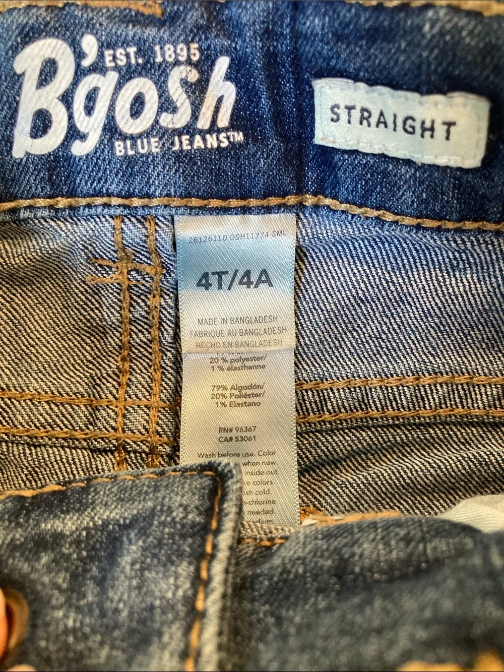 Kids OshKosh Straight blue jeans size 4T